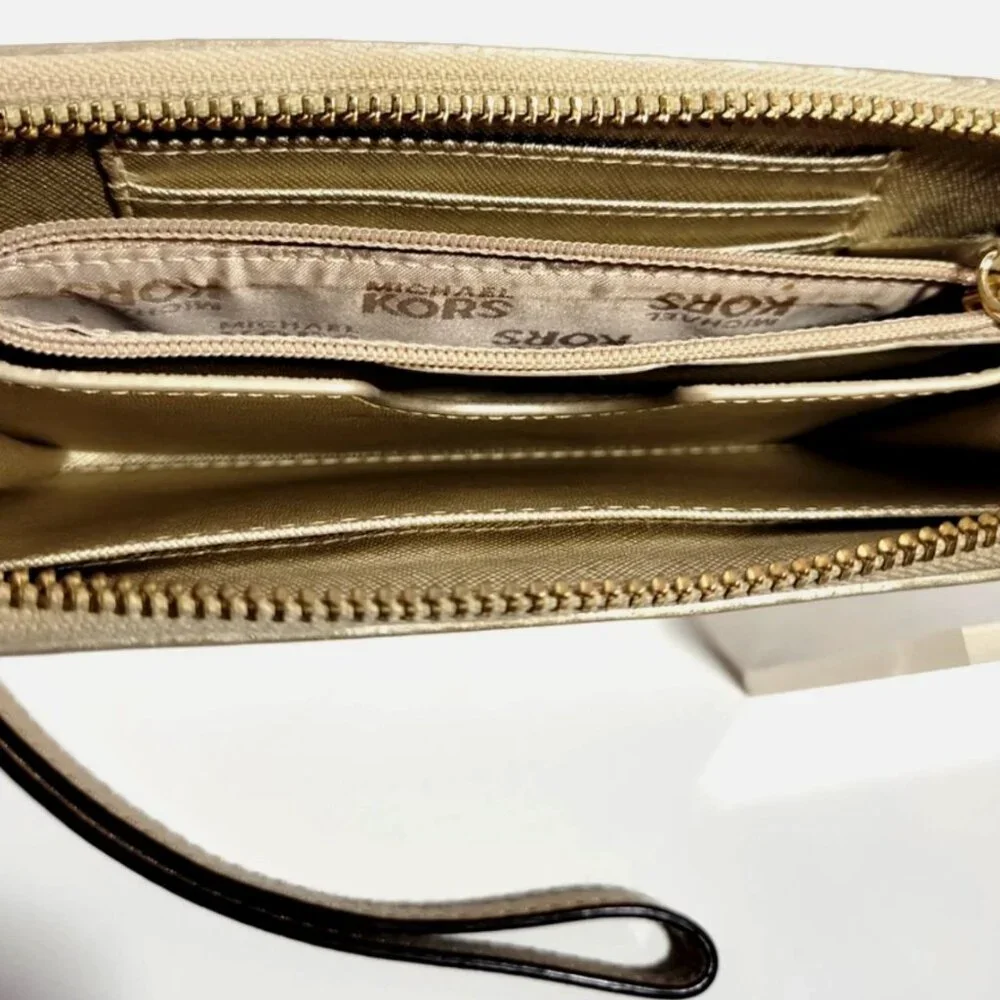 Michael Kors Jet Set Travel Continental Wristlet Wallet Gold